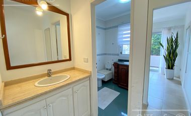 Casa en venta de cuatro ambientes en Abril Country Club - Guillermo Hudson