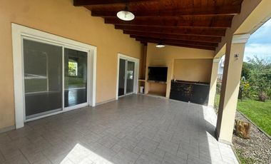 Alquiler Anual Casa Barrio San Isidro Labrador Villanueva Tigre