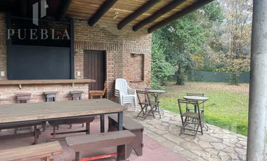 Terreno con Casa Quinta Soñada en Venta – Barrio Los Jazmines, Del Viso!