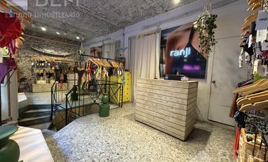 Local en Recoleta - 4 Metros de frente