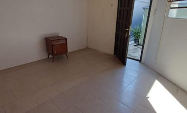 Departamento independiente en alquiler en Bº 9 de julio