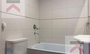 ALQUILER ANUAL Departamento 1 ambiente amplio 30m APTO PROFESIONAL con balcón y parrilla Caballito