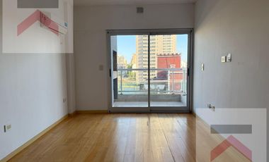 ALQUILER ANUAL Departamento 1 ambiente amplio 30m APTO PROFESIONAL con balcón y parrilla Caballito