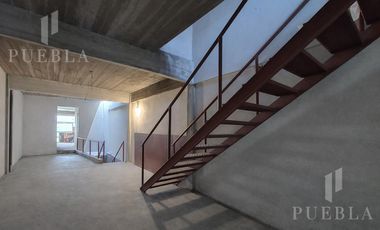 Alquiler Local en Lanús - Excelente ubicación.