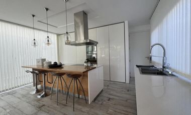 Casa en alquiler en barrio Los Castores, Nordelta