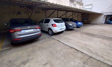 Cochera en  VENTA EN BLOQUE ,SIETE COCHERAS  PLANTA BAJA IDEAL INVERSOR