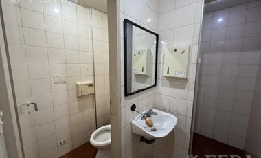 Venta de local en Wilde
