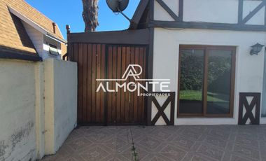 CASA FAMILIAR EN VENTA EN LOMAS SAN ANDRÉS