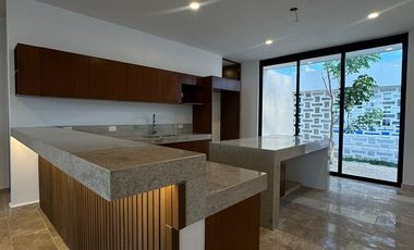 Casa en venta en Conkal Yucatan en privada residencial