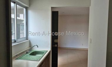 Departamento en Renta en Agricola Pantitlan 26-2584.