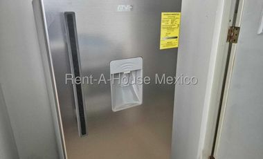Departamento en Renta en Agricola Pantitlan 26-2584.