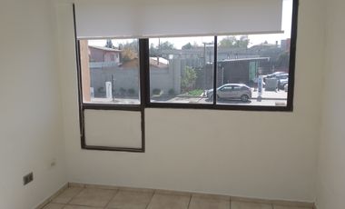 Oficina en arriendo ubicado en Plaza de Puente Alto