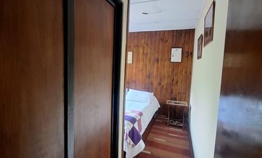 Vende hermosa casa habitación zona mixta " La Cisterna "