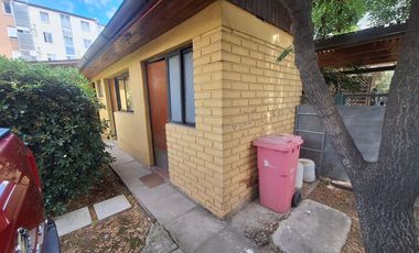 Vende hermosa casa habitación zona mixta " La Cisterna "
