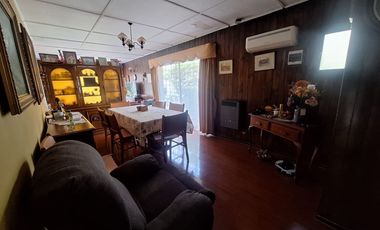 Vende hermosa casa habitación zona mixta " La Cisterna "