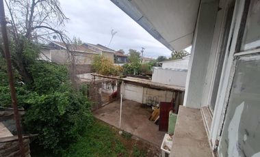 Vende casa en Macul ( Oportunidad)
