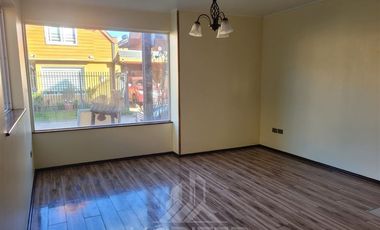Casa en Venta en COD37686 Barros Arana