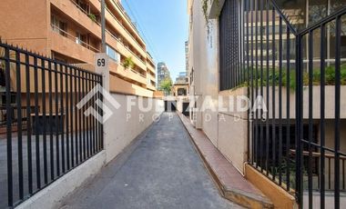 Estacionamiento en Venta en Av. Nueva Providencia con Luis Thayer Ojeda