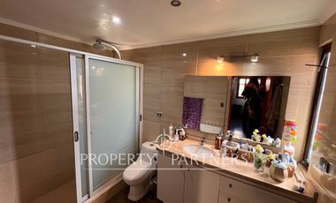 Exclusiva Propiedad con Centro de Eventos y Cabaña Equipada