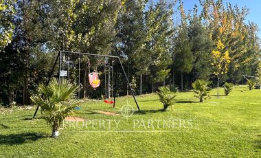 Exclusiva Propiedad con Centro de Eventos y Cabaña Equipada