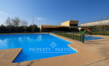 Exclusiva Propiedad con Centro de Eventos y Cabaña Equipada