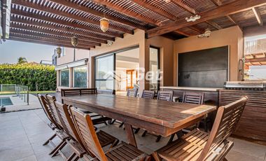 Casa - San Isidro Labrador, Villanueva, Tigre