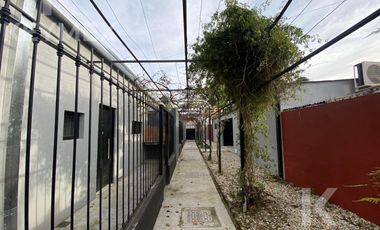 Departamento un dormitorio con cochera a la venta 22 y 65