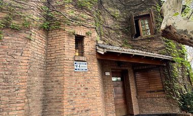 Casa en Burzaco