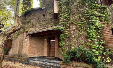 Casa en Burzaco