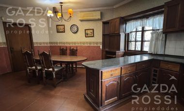 Casa en Burzaco