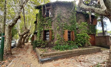 Casa en Burzaco