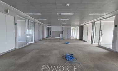 Renta de Oficina Reforma | 457 m2 | Acondicionada