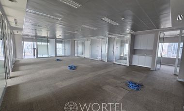 Renta de Oficina Reforma | 457 m2 | Acondicionada