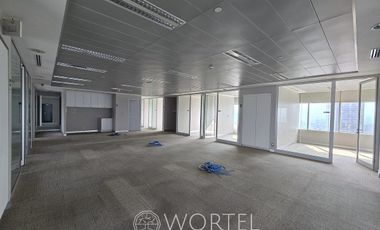 Renta de Oficina Reforma | 457 m2 | Acondicionada