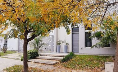 Casa - Altos de Manantiales