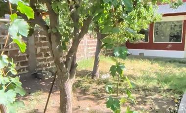 Casa en venta en calle Uruguay