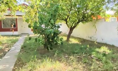 Casa en venta en calle Uruguay