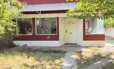 Casa en venta en calle Uruguay