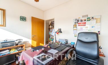 Venta  Departamento 4 ambientes centro villa ballester