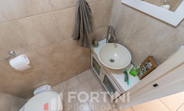Venta  Departamento 4 ambientes centro villa ballester