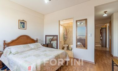 Venta  Departamento 4 ambientes centro villa ballester