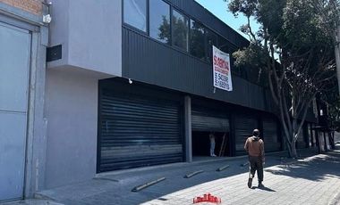 Renta locales comerciales sobre Vía Morelos, Xalostoc; Ecatepec de Morelos