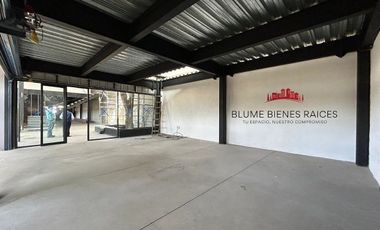 Renta locales comerciales sobre Vía Morelos, Xalostoc; Ecatepec de Morelos