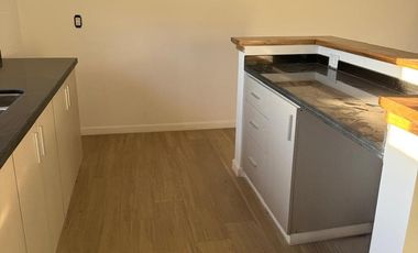 Casa a estrenar con piscina en terreno de 420 m2