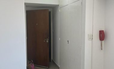 Alquiler de monoambiente San isidro labrador al 4000