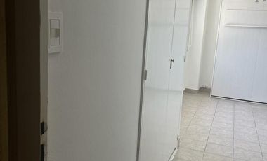 Alquiler de monoambiente San isidro labrador al 4000