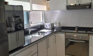Departamento 2 ambientes con cochera en venta en San Isidro