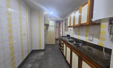Departamento 2 ambientes con patio en alquiler en Retiro