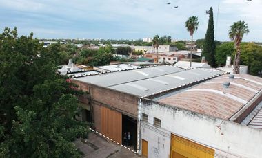 Espectacular galpón de 430 m2 en el centro geográfico de Rosario!