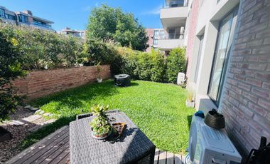 Departamento en Venta 2 dormitorios con jardín - Pasionaria San Isidro. Martinez